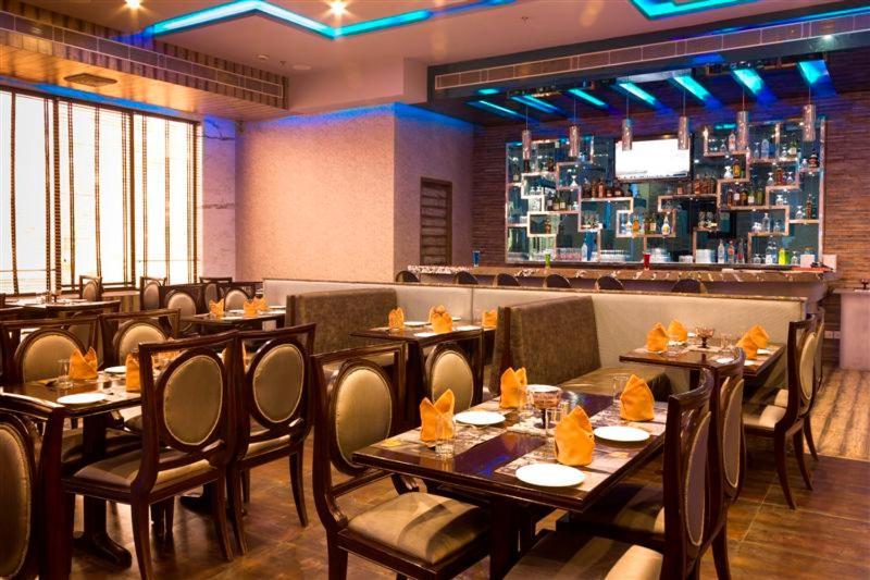 Club Florence Gurgaon Buitenkant foto