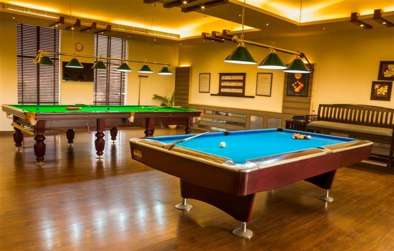 Club Florence Gurgaon Buitenkant foto